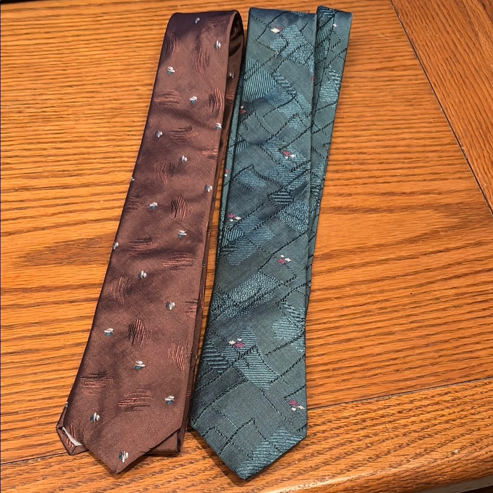 Elegant Brown and Green Men's Ties by Stringbean